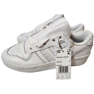 Adidas Rivalry Low Women's size 8.5 White Sneakers